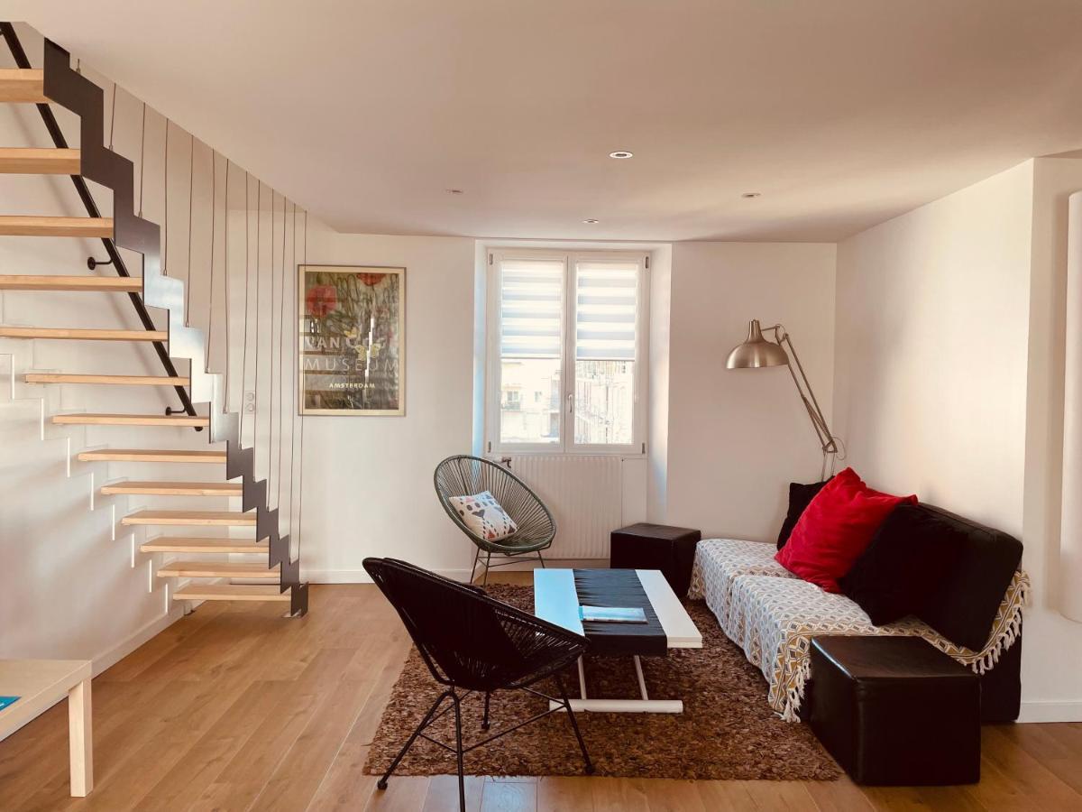 **La Bretonnerie, Bel Appartement De Standing กงการ์โน ภายนอก รูปภาพ