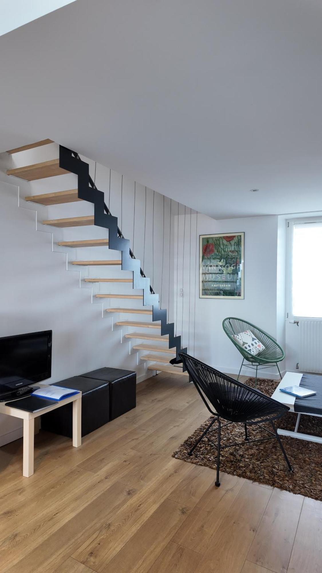 **La Bretonnerie, Bel Appartement De Standing กงการ์โน ภายนอก รูปภาพ